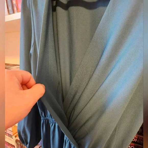 Laundry by Shelli Segal Faux Wrap Ruffled Hem Midi Dress 6 - Picture 6 of 9